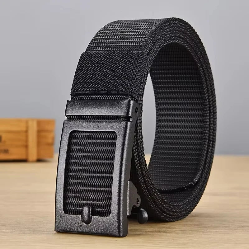 Cinturón deportivo outdoor para trekking, camping y uso diario con hebilla automática
